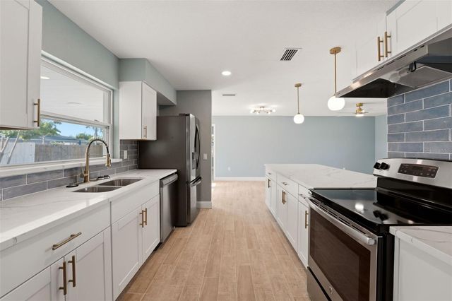 3356 PLANTATION PLACE, Sarasota, FL 34231