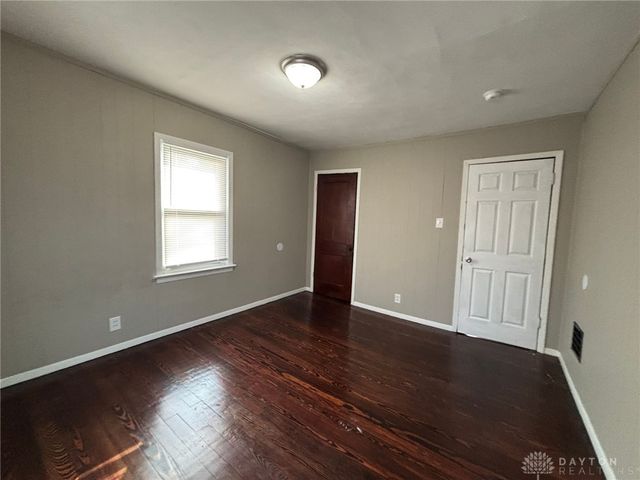 63 Hallwood Avenue, Dayton, OH 45417