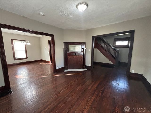 63 Hallwood Avenue, Dayton, OH 45417