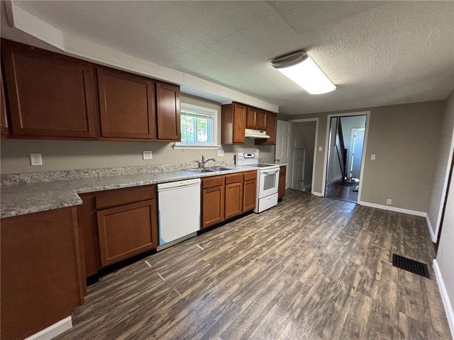63 Hallwood Avenue, Dayton, OH 45417