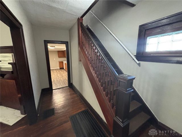 63 Hallwood Avenue, Dayton, OH 45417