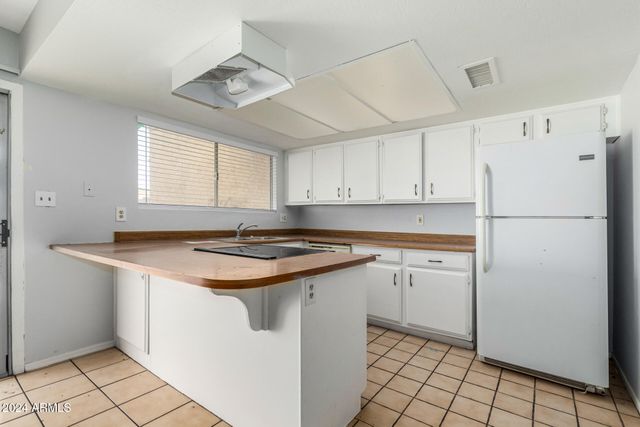 8106 N 31ST Drive, Phoenix, AZ 85051