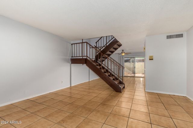 8106 N 31ST Drive, Phoenix, AZ 85051