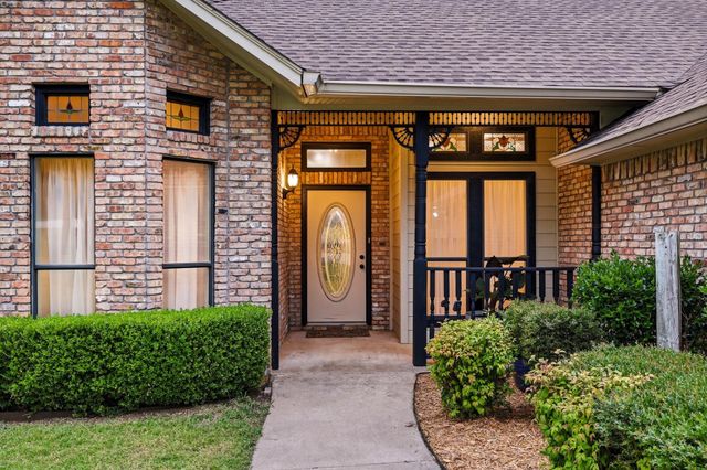 4111 Cimmaron Trail, De Cordova, TX 76049