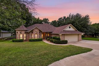 4111 Cimmaron Trail, De Cordova, TX 76049