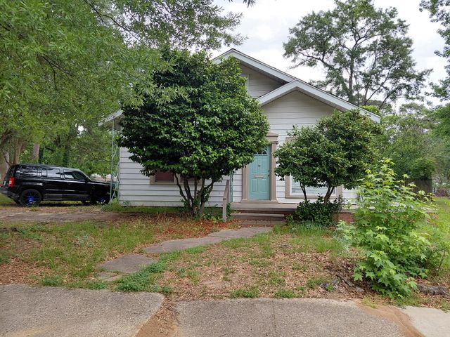 860 Evangeline Place, Shreveport, LA 71106