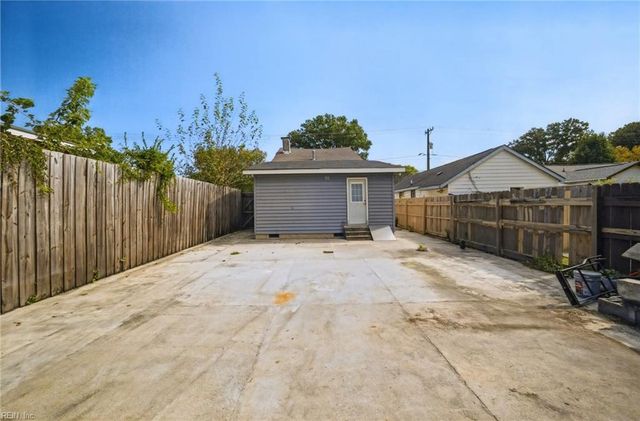 7419 Chesapeake BLVD, Norfolk, VA 23513