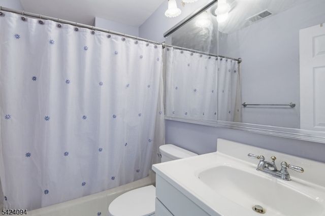 154 Marion Dr, West Orange Twp., NJ 07052