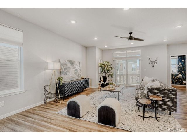 2826 S Fox Ct, Englewood, CO 80110