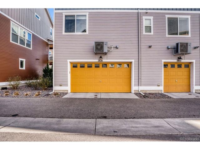 2826 S Fox Ct, Englewood, CO 80110