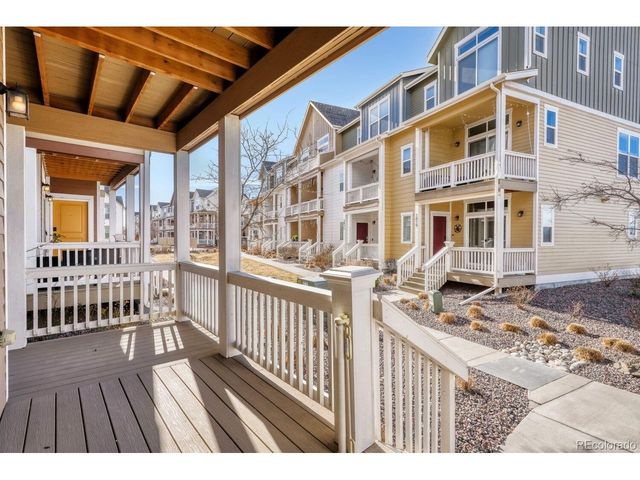 2826 S Fox Ct, Englewood, CO 80110