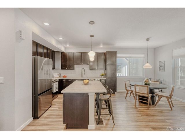 2826 S Fox Ct, Englewood, CO 80110