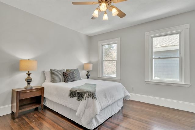 124 Chestnut St 2, Brookline, MA 02445