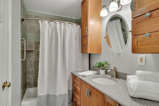 124 Chestnut St 2, Brookline, MA 02445