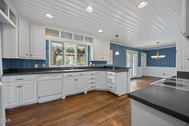 1103 Guy Avenue, Dunn, NC 28334