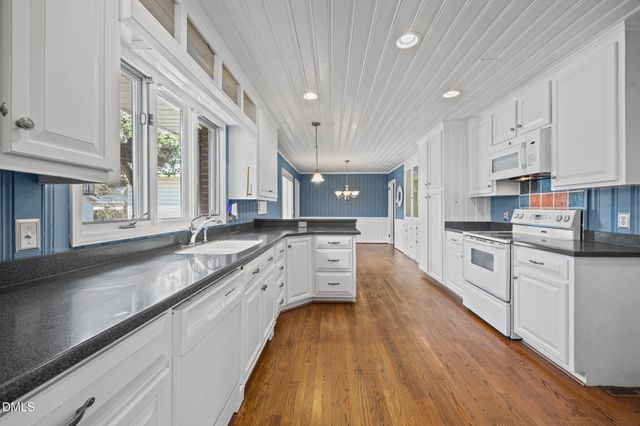 1103 Guy Avenue, Dunn, NC 28334