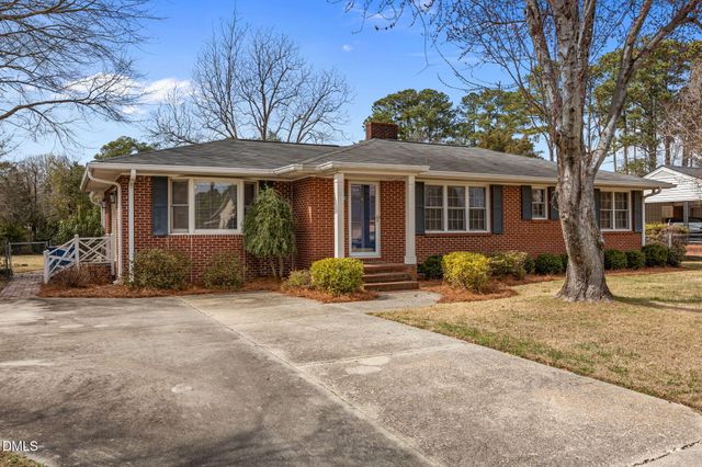 1103 Guy Avenue, Dunn, NC 28334