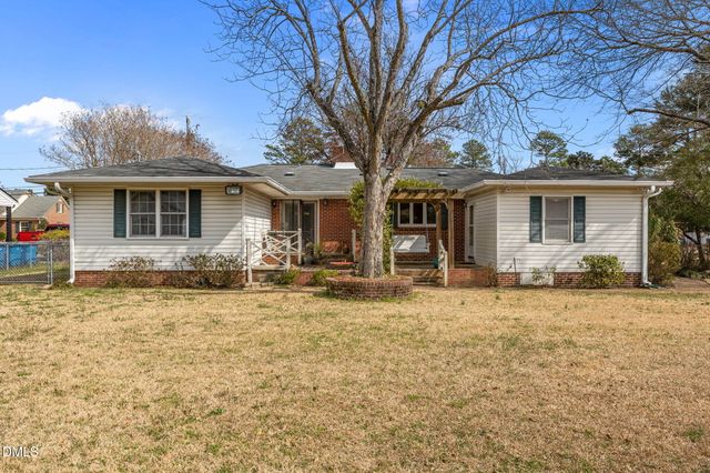 1103 Guy Avenue, Dunn, NC 28334