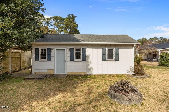 1103 Guy Avenue, Dunn, NC 28334