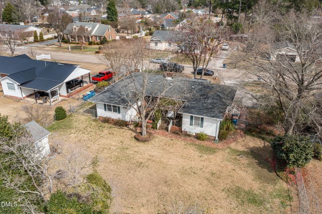 1103 Guy Avenue, Dunn, NC 28334