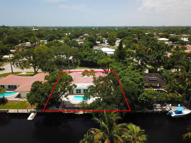 709 W Royal Palm Road, Boca Raton, FL 33486