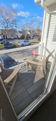 558 Lincoln Boulevard, Long Beach, NY 11561