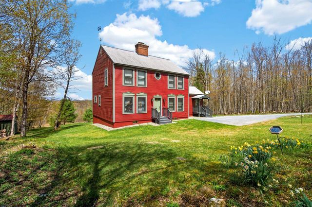 142 Schenkar Road, Pownal, VT 05261