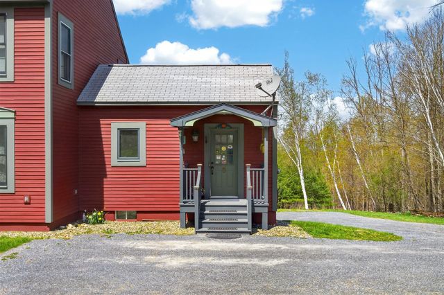 142 Schenkar Road, Pownal, VT 05261
