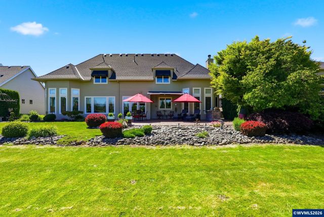 2340 Miller Farm Rd Rd, Woodburn, OR 97071