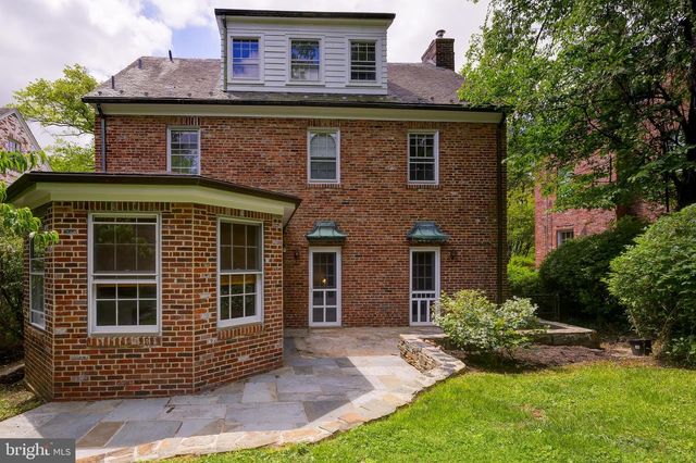 3677 UPTON ST NW, Washington, DC 20008