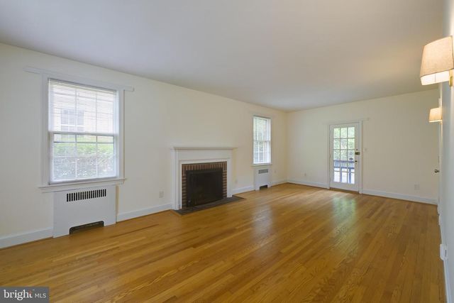 3677 UPTON ST NW, Washington, DC 20008