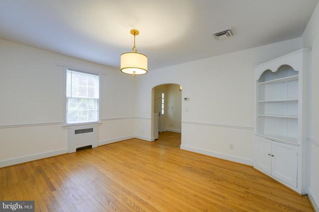 3677 UPTON ST NW, Washington, DC 20008
