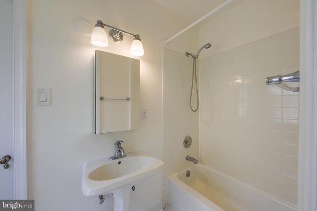 3677 UPTON ST NW, Washington, DC 20008