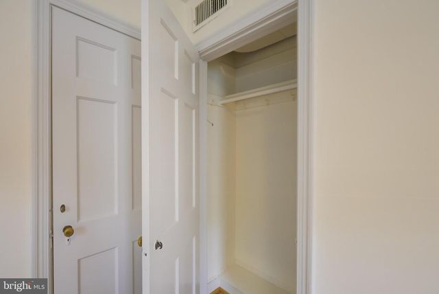 3677 UPTON ST NW, Washington, DC 20008