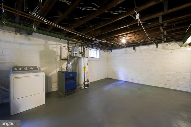 3677 UPTON ST NW, Washington, DC 20008