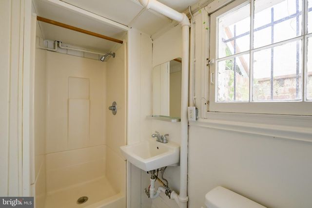 3677 UPTON ST NW, Washington, DC 20008