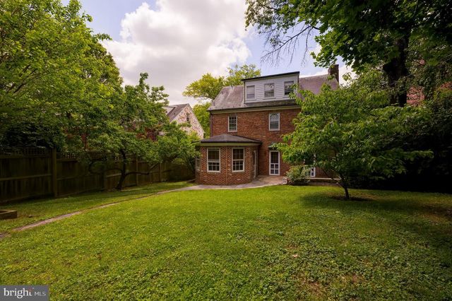 3677 UPTON ST NW, Washington, DC 20008