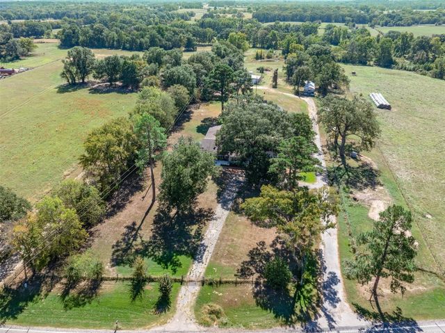 9509 Fm 17, Grand Saline, TX 75140