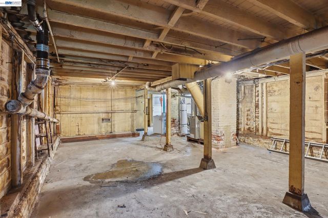 55 8Th St, Oakland, CA 94607