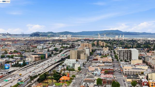 55 8Th St, Oakland, CA 94607