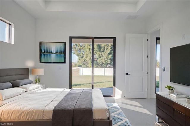 3318 30th ST SW, Lehigh Acres, FL 33976