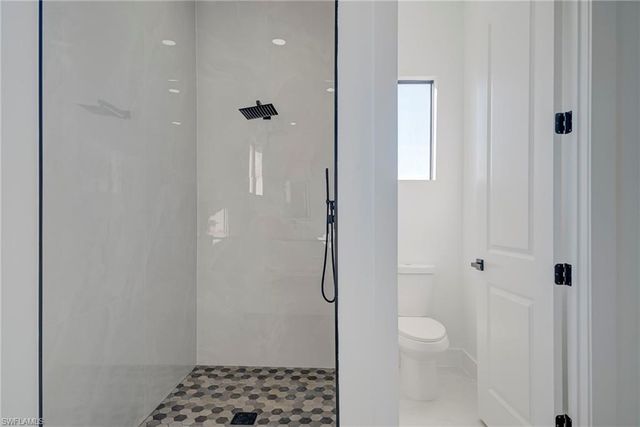 3318 30th ST SW, Lehigh Acres, FL 33976