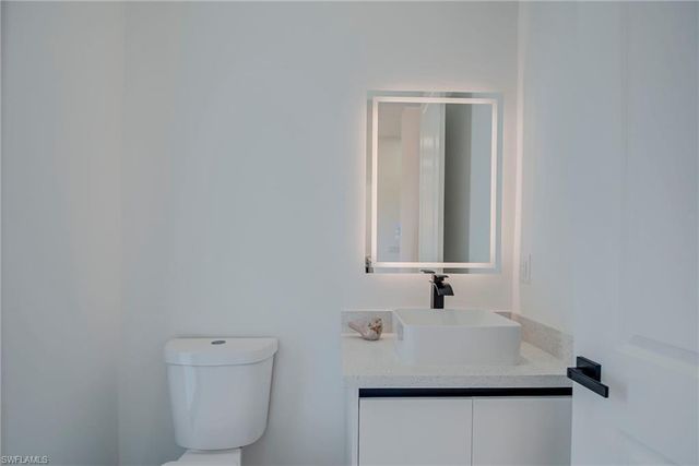 3318 30th ST SW, Lehigh Acres, FL 33976