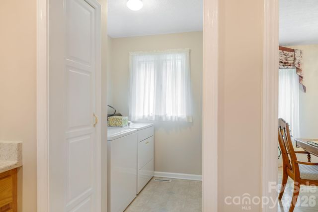 503 Paw Paw Cove None 18, Sylva, NC 28779