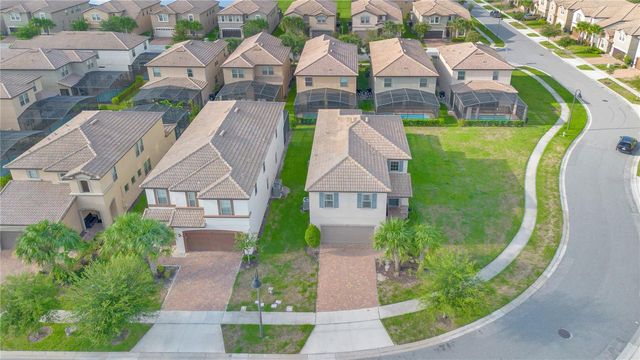 8869 BENGAL COURT, Kissimmee, FL 34747