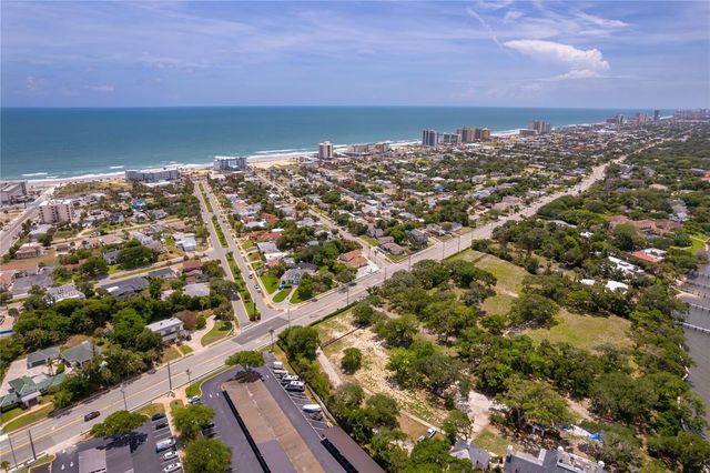 100 SILVER BEACH AVENUE 516, Daytona Beach, FL 32118