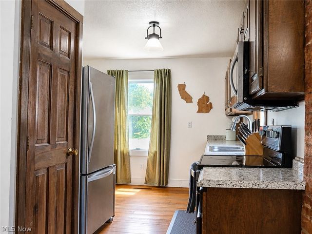 9942 Wooster Pike Road, Seville, OH 44273