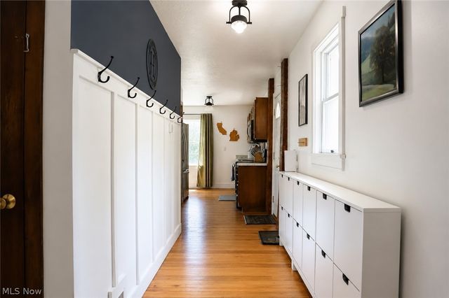 9942 Wooster Pike Road, Seville, OH 44273