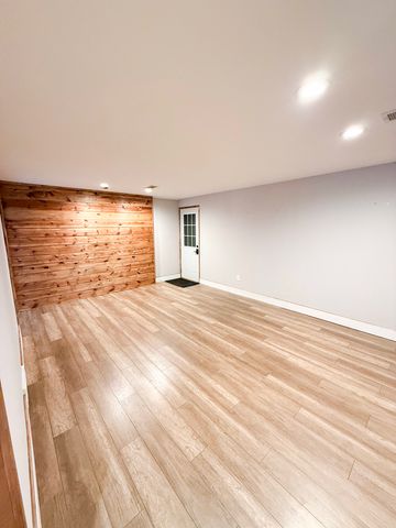 452 Manor Drive, Peotone, IL 60468