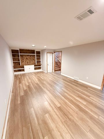 452 Manor Drive, Peotone, IL 60468